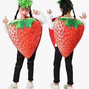 Strawberry 🍓 LOVE ❤️ fun play size 3-5T NWT